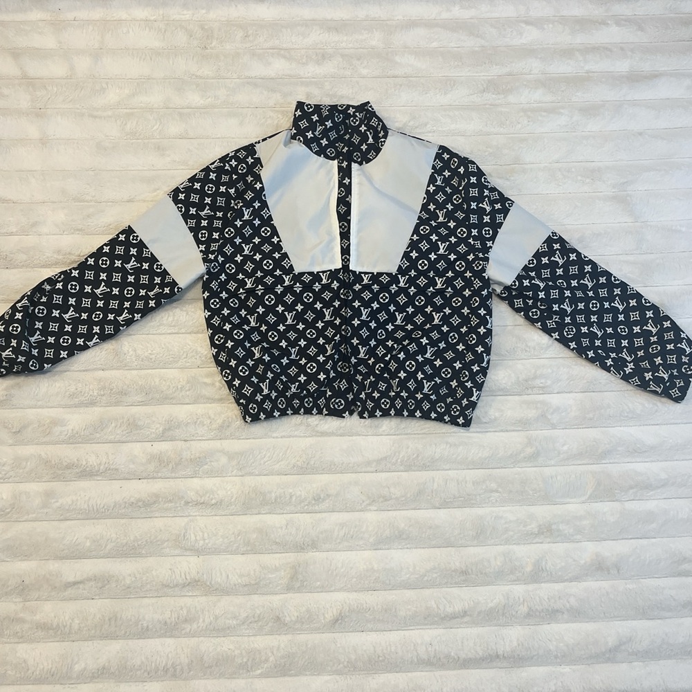 Louis Vuitton Monogram Printed Technical Tracktop
Size 50 (medium)
Worn once